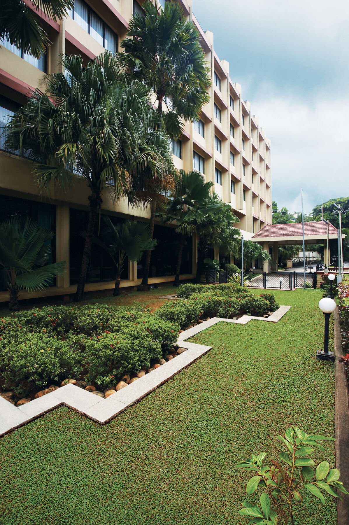 Vivanta Mangalore Oldport Road - Formerly Known As Taj Manjarun Hotel Eksteriør billede